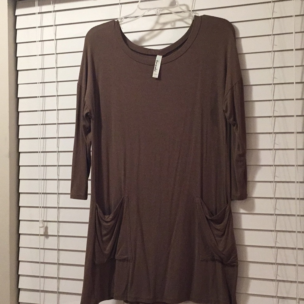 3/4 sleeve tunic